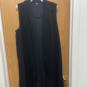 Sleeveless open duster